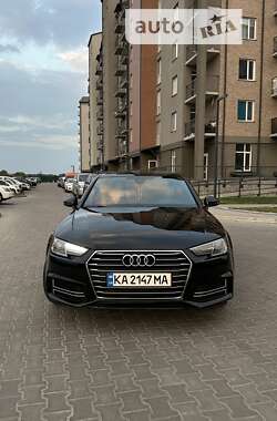 Седан Audi A4 2017 в Черновцах
