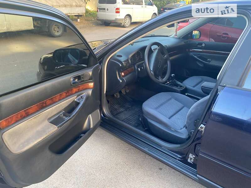Універсал Audi A4 1997 в Івано-Франківську