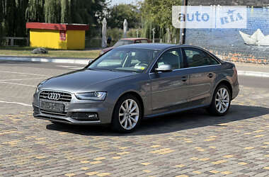 Audi A4 2014