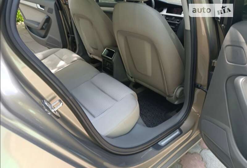Универсал Audi A4 2009 в Хмельницком