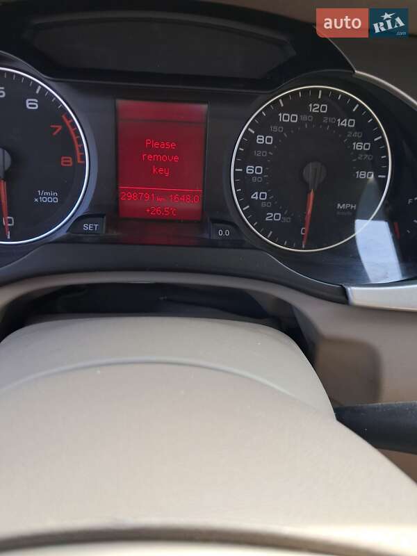 Седан Audi A4 2011 в Корсуне-Шевченковском