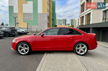 Седан Audi A4 2012 в Ровно