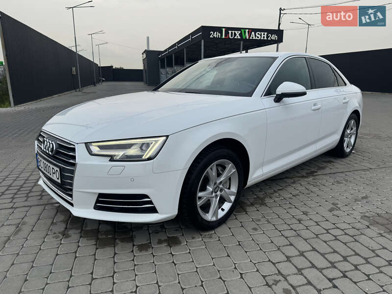 Седан Audi A4 2016 в 