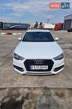 Седан Audi A4 2018 в 