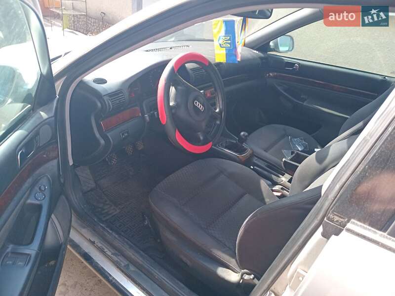 Универсал Audi A4 2000 в Галиче