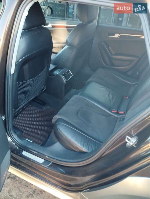 Универсал Audi A4 2009 в Староконстантинове
