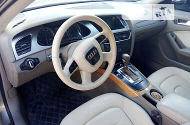 Седан Audi A4 2009 в Николаеве