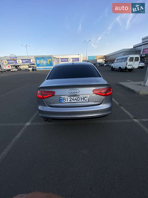Седан Audi A4 2015 в Полтаве