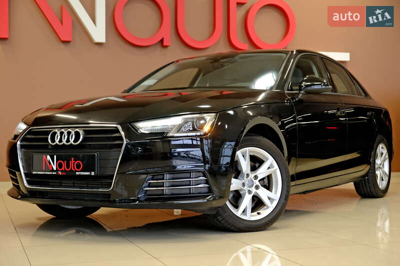 Седан Audi A4 2017 в Одесі