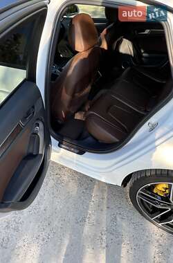 Седан Audi A4 2014 в 
