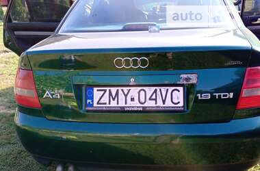 Седан Audi A4 2001 в Пирятине