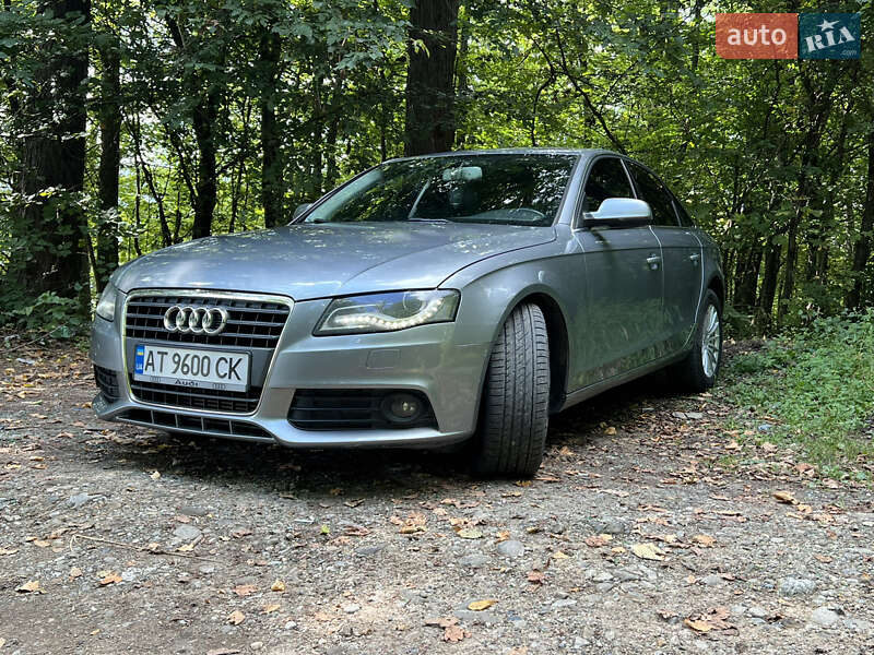 Седан Audi A4 2010 в Косові