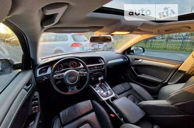 Седан Audi A4 2013 в Львові