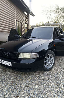 Седан Audi A4 1995 в Ворохті