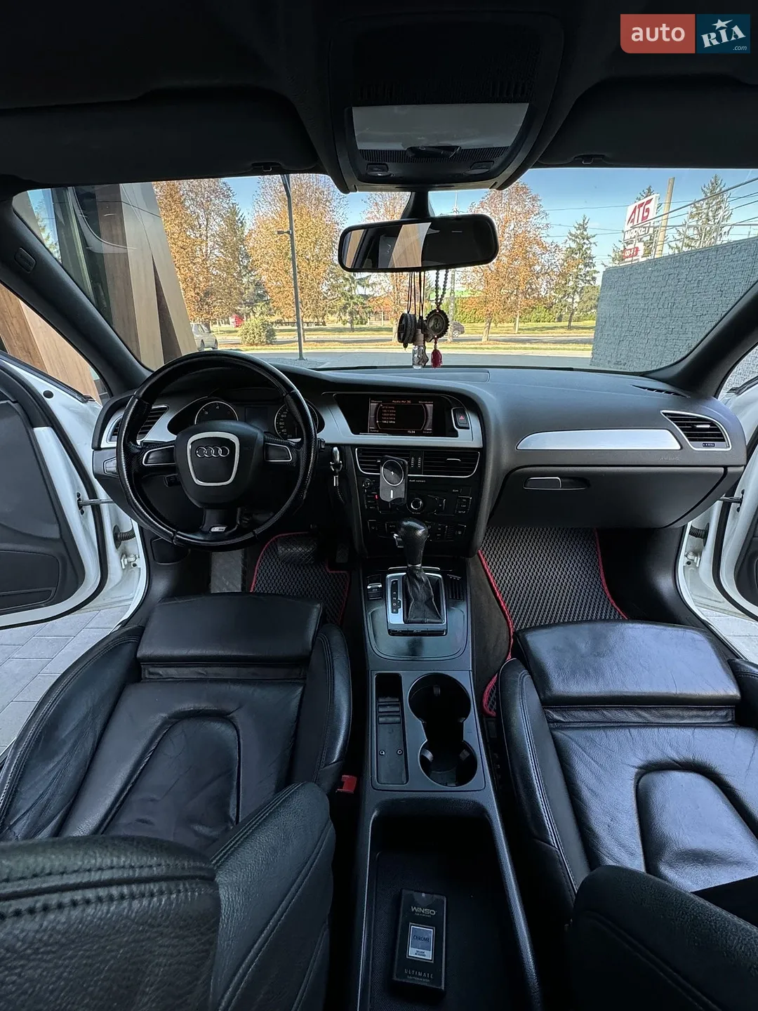 2011 Audi A4 - мініатюра 13