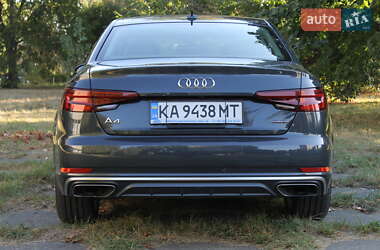 Седан Audi A4 2019 в 