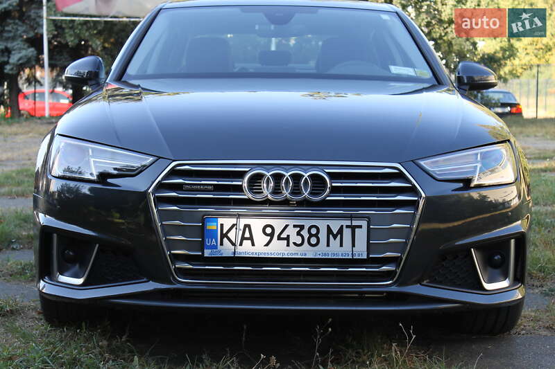 Седан Audi A4 2019 в Києві