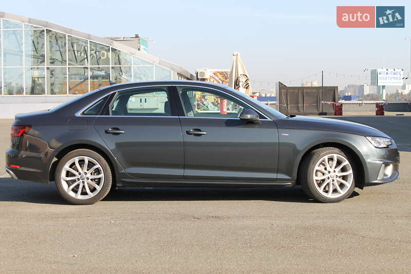 Седан Audi A4 2019 в Києві