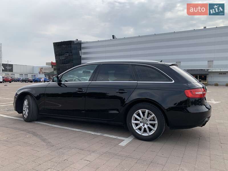 Универсал Audi A4 2012 в Житомире