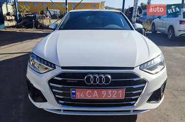 Седан Audi A4 2020 в 