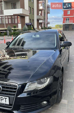 Седан Audi A4 2010 в 