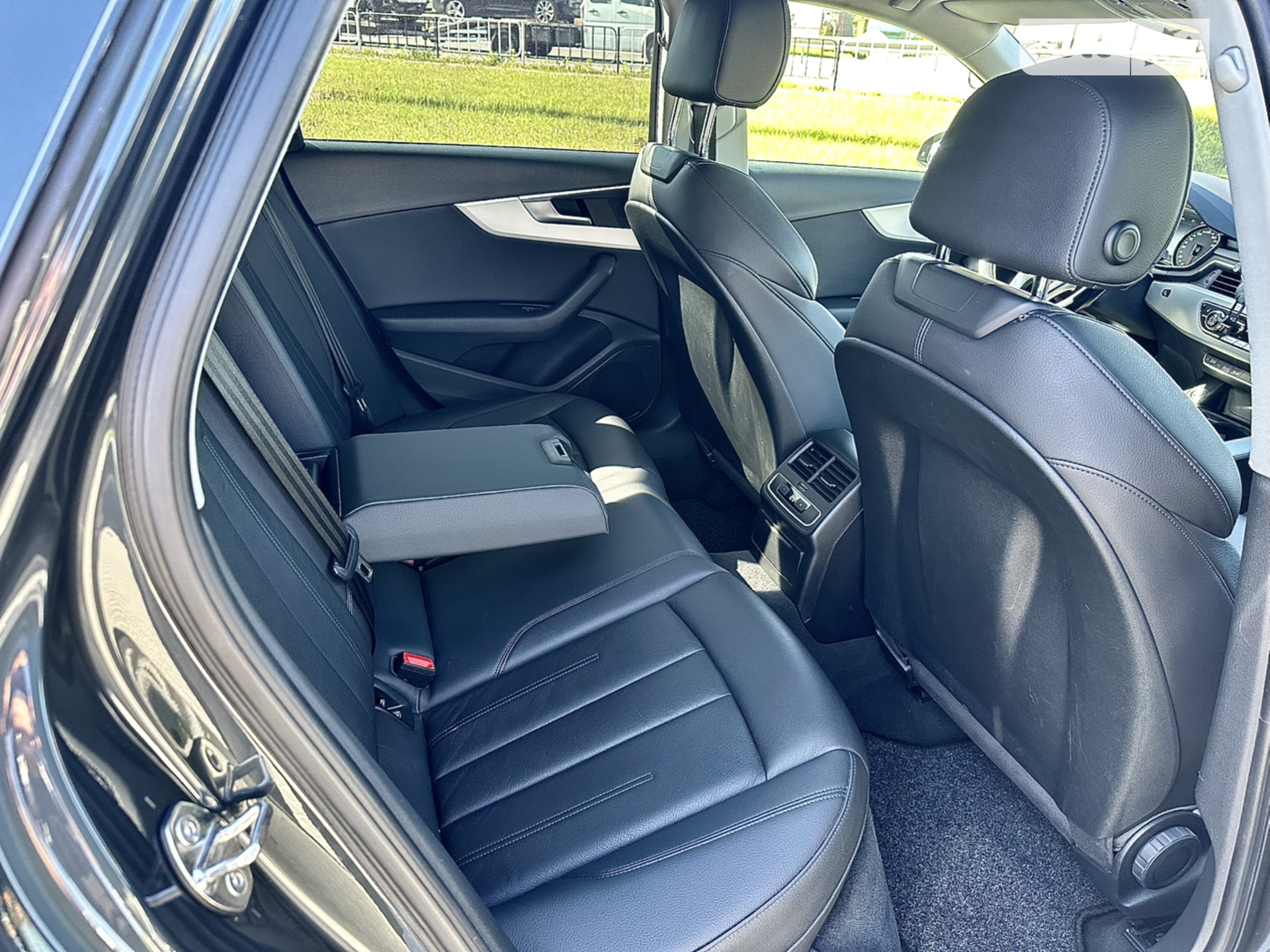 2016 Audi A4 - мініатюра 14