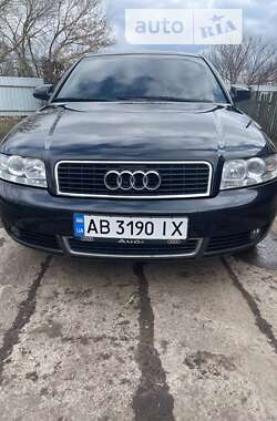 Седан Audi A4 2002 в Тетієві