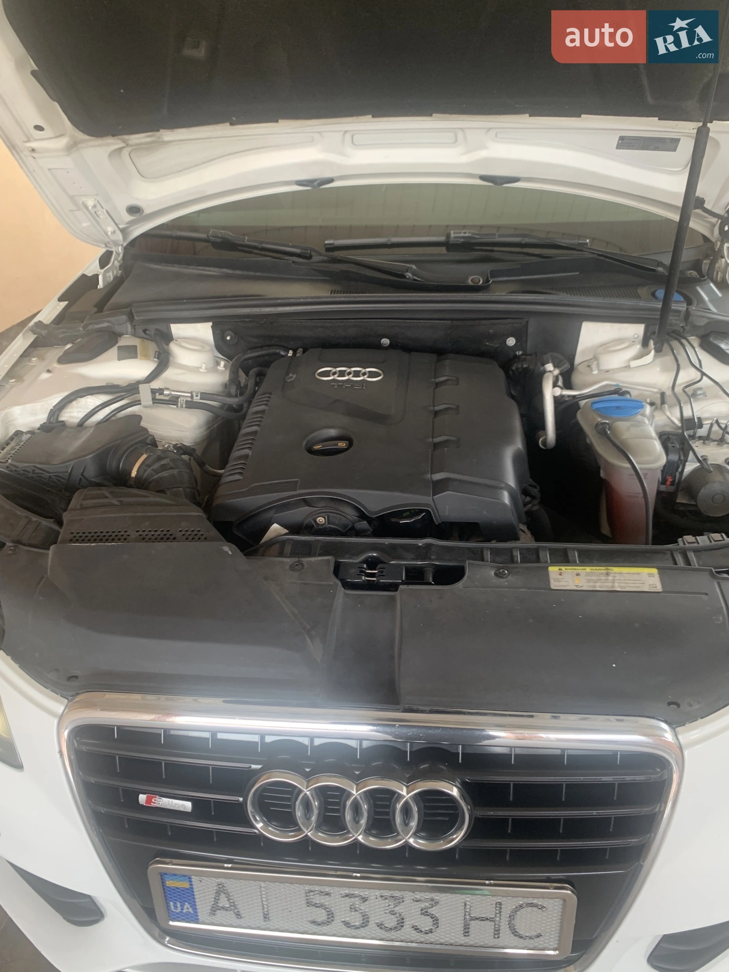 2010 Audi A4 - мініатюра 2