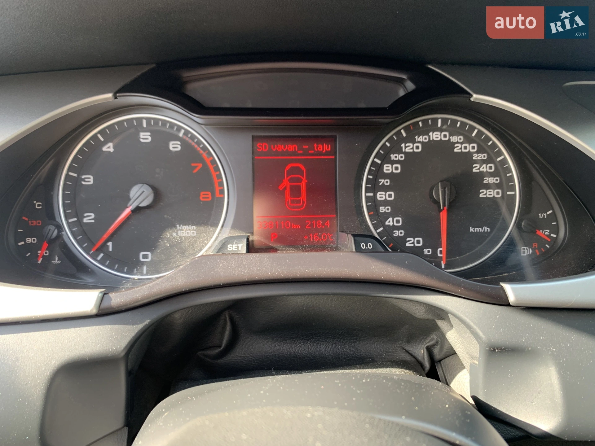 2010 Audi A4 - мініатюра 6