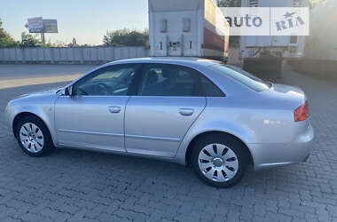 Седан Audi A4 2005 в Сарнах