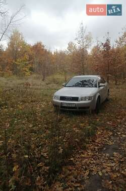 Седан Audi A4 2001 в 