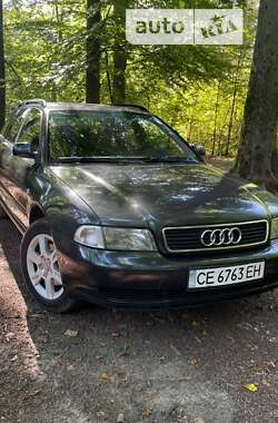 Універсал Audi A4 1998 в Чернівцях