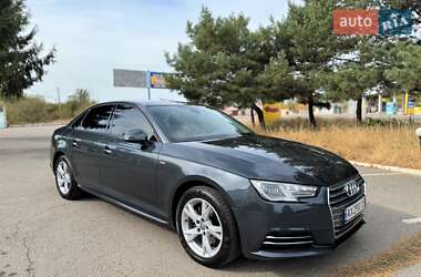 Седан Audi A4 2017 в 