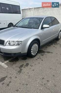 Седан Audi A4 2002 в 