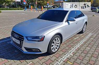 Седан Audi A4 2012 в Одесі