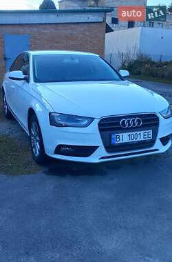 Седан Audi A4 2015 в 