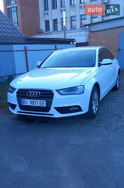 Седан Audi A4 2015 в 