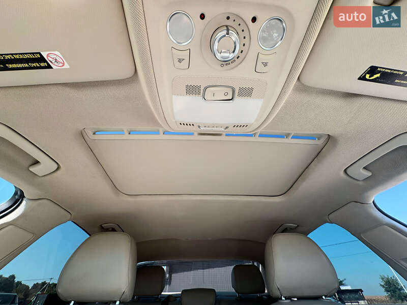 Седан Audi A4 2010 в Львове