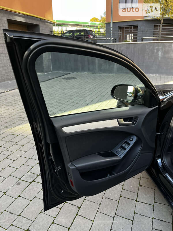 Универсал Audi A4 2010 в Ивано-Франковске