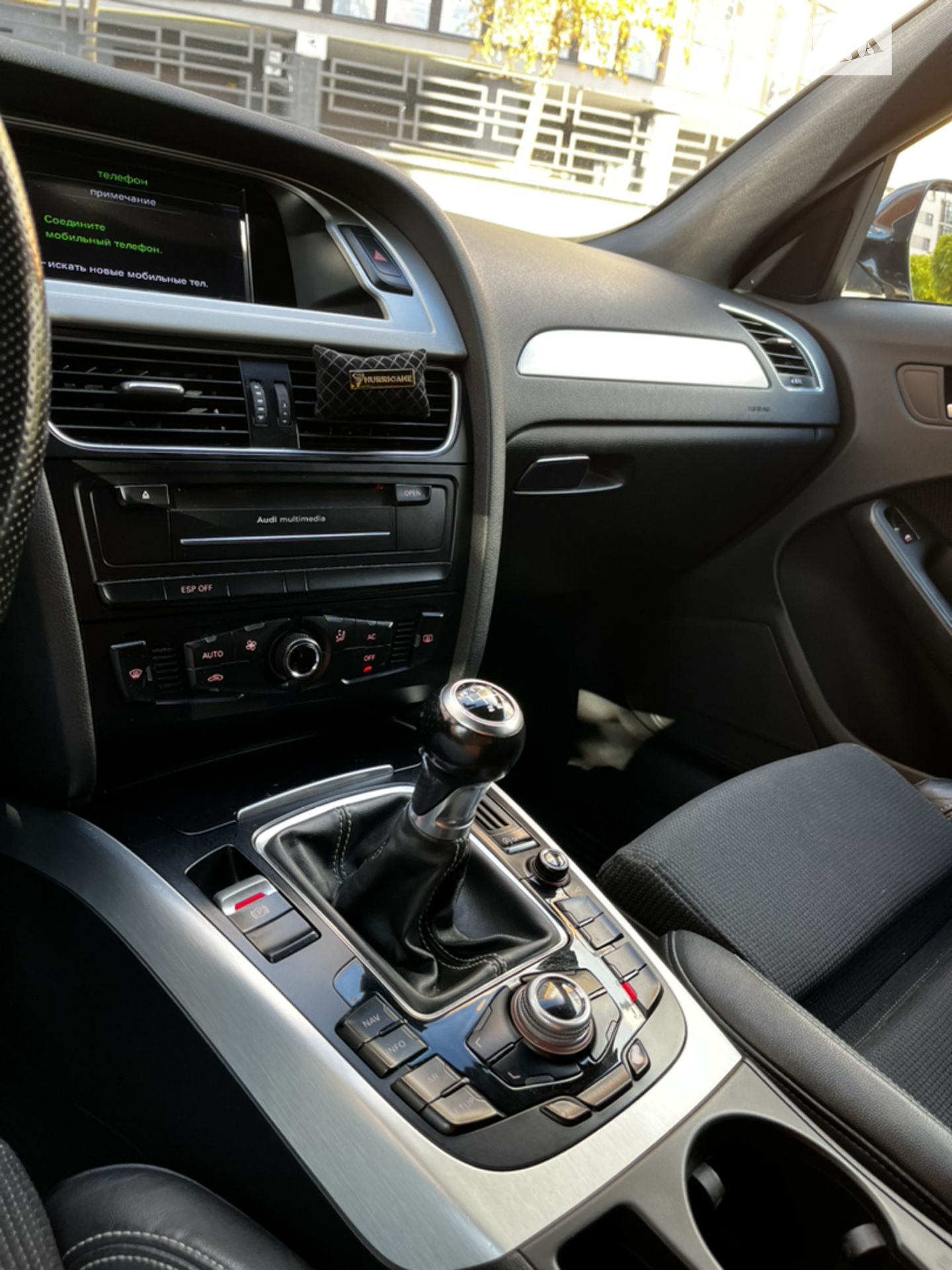 2010 Audi A4 - мініатюра 59