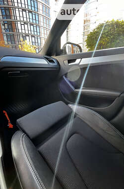 Универсал Audi A4 2010 в Ивано-Франковске