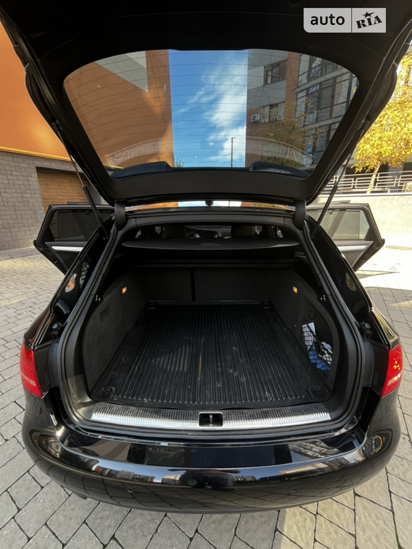 2010 Audi A4 - мініатюра 76