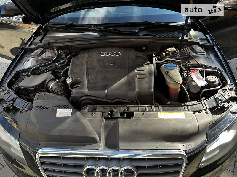 Универсал Audi A4 2010 в Ивано-Франковске