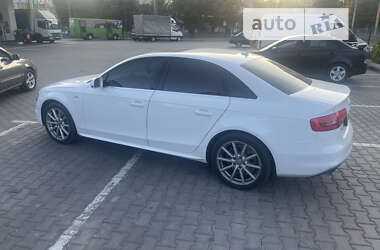 Седан Audi A4 2014 в Дніпрі