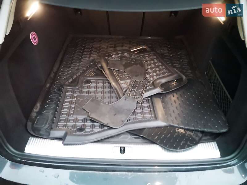 Универсал Audi A4 2017 в Львове