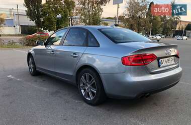 Седан Audi A4 2010 в Вишгороді