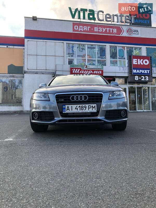 Седан Audi A4 2010 в Вышгороде