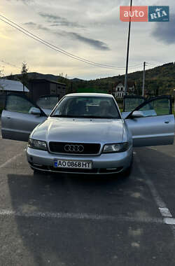 Седан Audi A4 1996 в 