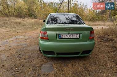 Седан Audi A4 1997 в Миргороде