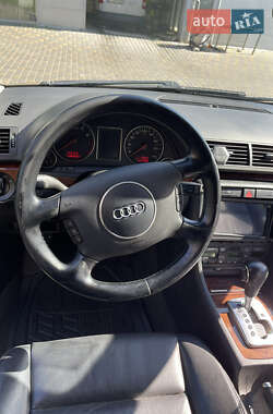 Универсал Audi A4 2003 в 